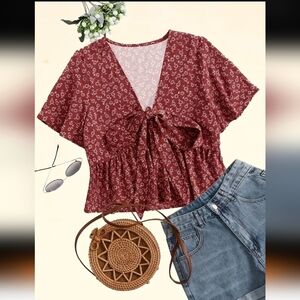 🌺 Floral Burgundy Women's Top
